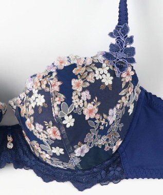 Wing ブラジャー Wing Lesiage ふんわりまるみメイク ソフトなつけごこち 【2120シリーズ】 ブラ Gカップまで対応 大きいサイズ PB2120 ウイング／ワコール コン