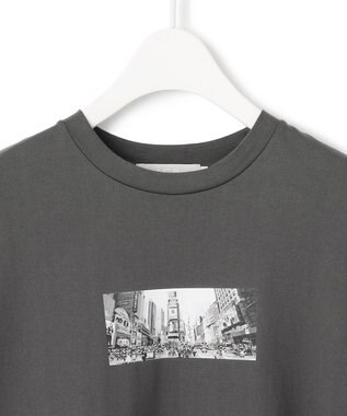 ICB L 【接触冷感・UVケア・洗える】クロップド ロゴTEE チャコール系