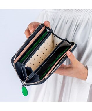 tsumori chisato CARRY グリッターフラワー ラウンドファスナー 長財布 ブラック