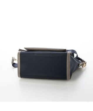 LA BAGAGERIE リサイクルレザー　フラップショルダー ネイビー