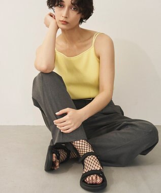 steppi ナロー ストラップ スポーツサンダル ブラック
