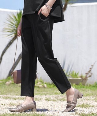 Tiaclasse L 【UVカット・吸水速乾】 “きれい見え” カットソーテーパードパンツ ブラック