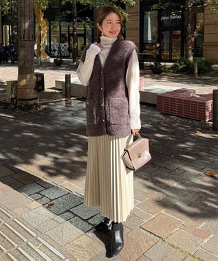 UNFILO L 【STORY×UNFILO】シャギーニット ベスト チャコールブラウン