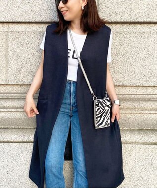 LA BAGAGERIE 【インスタグラマー chiyoさん×LA BAGAGERIE】コンビスマホショルダー シルバー×ゼブラ