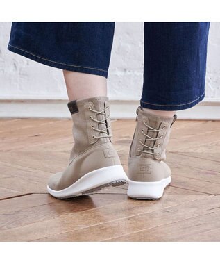 ing <ing>ストレッチスニーカーブーツ ライトベージュ