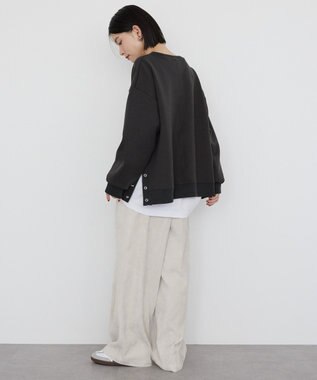 AMERICAN HOLIC サイドドットボタンポンチプルオーバー Charcoal Gray