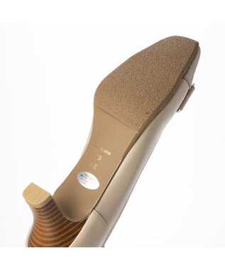 Riz raffinee <Riz raffinee>【高機能】バックルモチーフコンビパンプス ライトベージュ