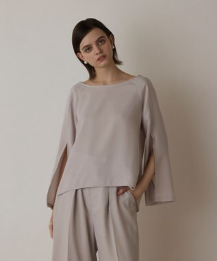 スリットスリーブトップ