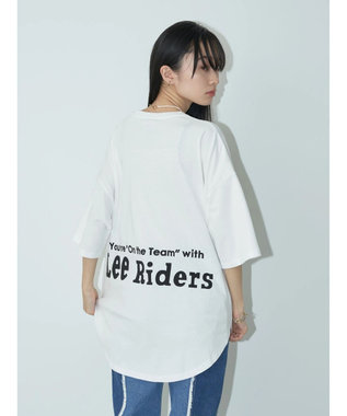 earth music&ecology Ｌｅｅ×ｅ．ｍ．ａ．ｅ　ＲＯＵＮＤＨＥＭ　ＴＥＥ Off White