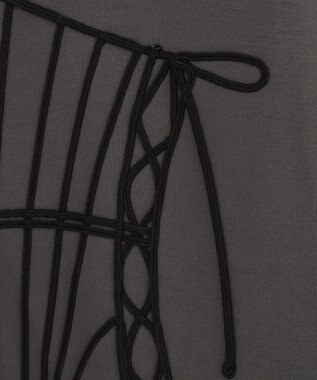 Green Parks ■ESCAR コルセットコード刺繍プルオーバー Charcoal Gray