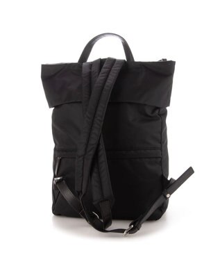 Y'SACCS リサイクルナイロン×カウレザー ラップリュック ブラック