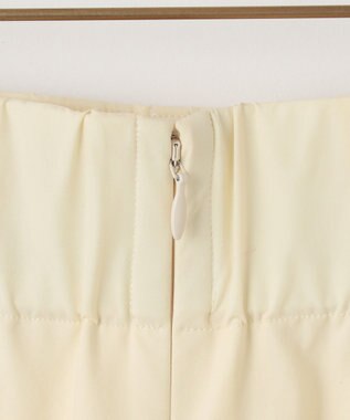 組曲 L 【組曲×setsuko sagittaire】カーヴィフレアスカート シャンパンベージュ系