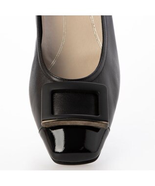 Riz raffinee <Riz raffinee>【３E】エナメルコンビバックルパンプス ブラック