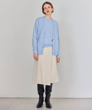 BEIGE， 【WEB限定・洗える】ALSACE / パール釦ウールニットカーディガン Sax