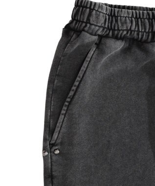 WEGO 【ユニセックス着用ITEM】ブリーチスタッズロゴスウェットパンツ スミクロ