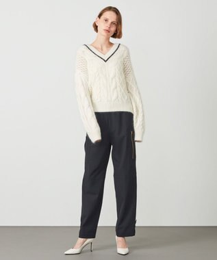 BEIGE， 【CLUEL12月号掲載】NESLE / ニット Ecru x Navy