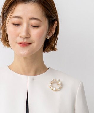23区 【APPLAUDIR】パールサークル ブローチ