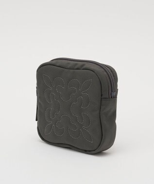 russet コーデュラナイロンスクエアポーチ(CE-1724) Gray