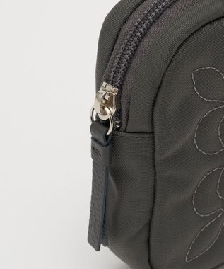 russet コーデュラナイロンスクエアポーチ(CE-1724) Gray