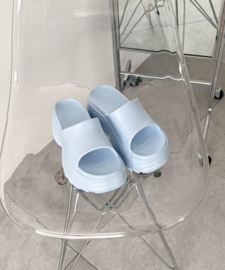 WEGO 厚底デザインラバーサンダル サックス