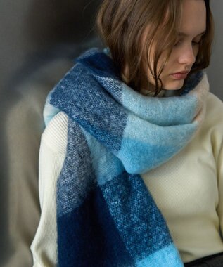 AMERICAN HOLIC シャギーチェックＢＩＧマフラー Blue