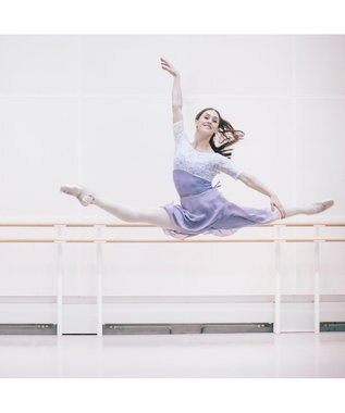 Chacott ◎【Nela ライン】ハーフスリーブレオタード モーブ