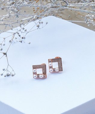 Tiaclasse 【金属アレルギー対応】スクエアストーン養殖パールピアス