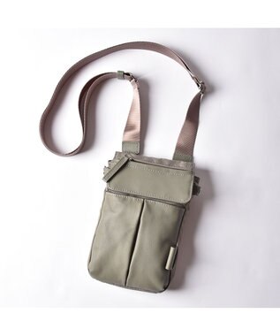 Y'SACCS ナイロン×牛革コンビシリーズ　縦型ポシェット グレージュ