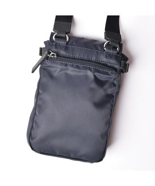 Y'SACCS ナイロン×牛革コンビシリーズ　縦型ポシェット ネイビー