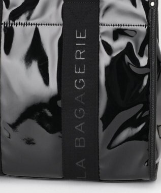 LA BAGAGERIE ソフトエナメル　ロゴテープトートバッグ　Lサイズ ブラック