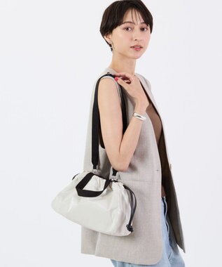 LeSportsac E/W CITY DRAWSTRING BAG??? /アップタウンパールシャイン/ブラック