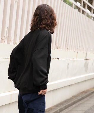 WEGO アクセ付きグラフィックプルオーバー ブラック