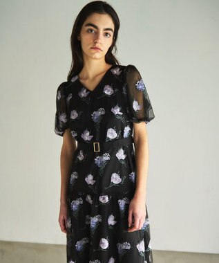 GRACE CONTINENTAL レトロフラワー刺繍ワンピース ブラック