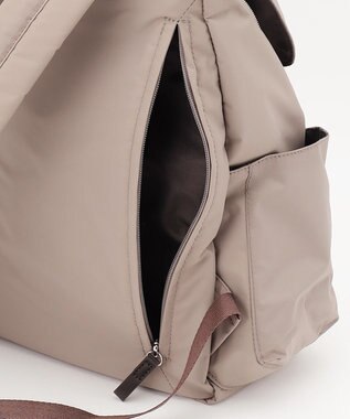 Y'SACCS カーゴポケット　リュックサック　Mサイズ グレージュ