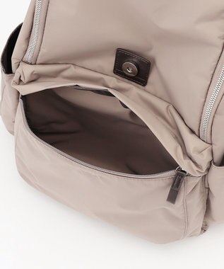 Y'SACCS カーゴポケット　リュックサック　Mサイズ グレージュ