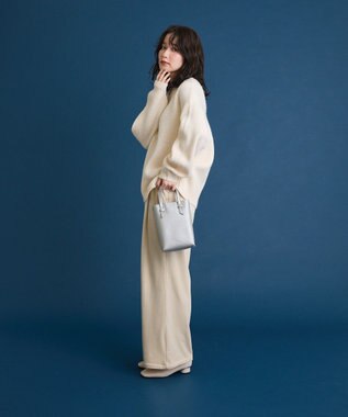 Green Parks ｆｕｗａっと袖パフニットプルオーバー Ecru