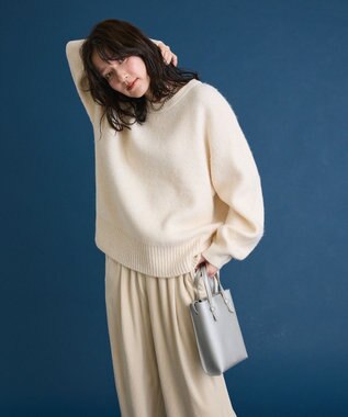 Green Parks ｆｕｗａっと袖パフニットプルオーバー Ecru