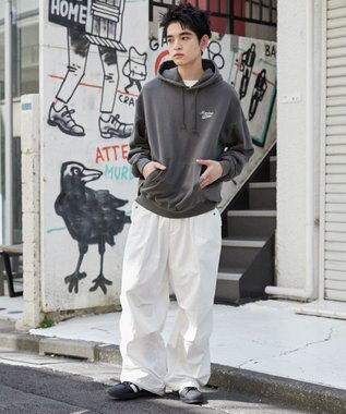 WEGO 【ユニセックス着用ITEM】ピグメントグラフィックプルパーカー 柄3