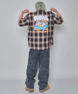 WEGO 【ユニセックス着用ITEM/MLサイズ展開】イラストオンブレチェックシャツ（SS） ブラウンチェック1