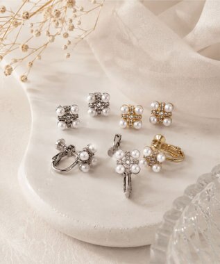 Tiaclasse 【金属アレルギー対応】パールクロスピアス・イヤリング シルバーイヤリング