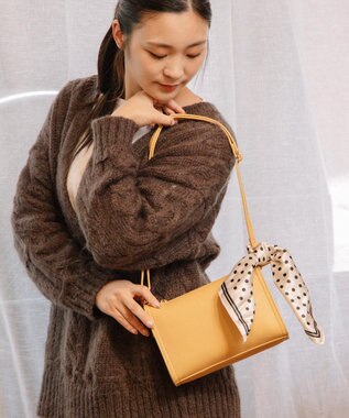 UNBILLION 【テレビ ドラマ着用アイテム】cachecache WEB限定スカーフ付ボックスショルダー