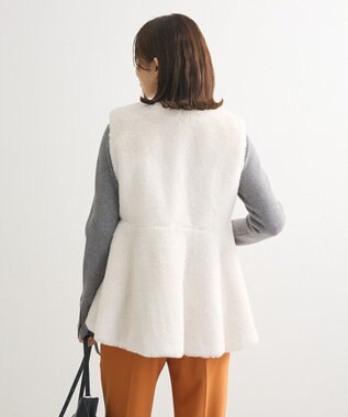 Green Parks ・ＥＬＥＮＣＡＲＥ　ＤＵＥペプラムフェイクファーベス Ivory