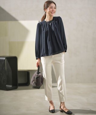 組曲 L 【WEB限定】ベーシックダブルクロス テーパードパンツ アイボリー系