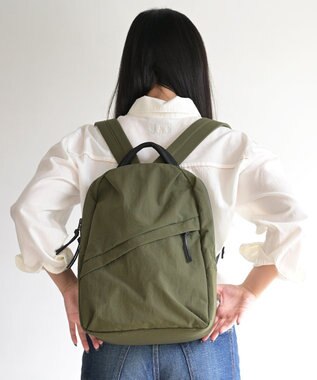 NIZYU KANO LIGHT NYLONリュック Sサイズ カーキ
