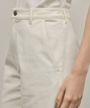 GRACE CONTINENTAL カットワークフレアパンツ ホワイト