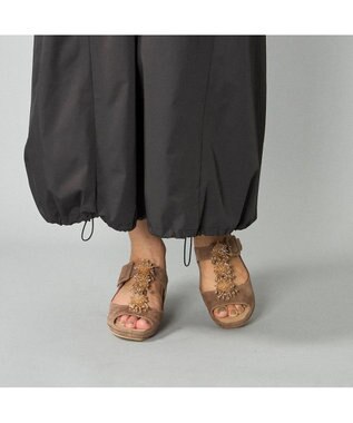 MODE ET JACOMO <D'ICI>ビジュー付きTストラップサンダル