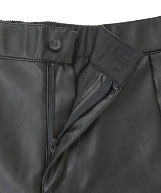 AMERICAN HOLIC フェイクレザーハーフパンツ Black