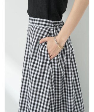 earth music&ecology イレヘムチェックスカート Black