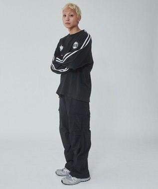 WEGO 【ユニセックス着用ITEM】ラインゲームロゴT（LS） ブラック