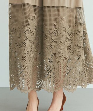 GRACE CONTINENTAL ラッフルレース切替マキシ カーキ